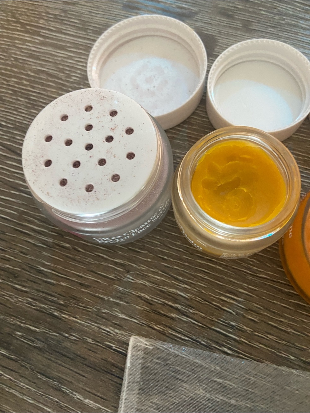 Anti-Age & Insane Glow Day Balm – Orange - Picture 6 of 6